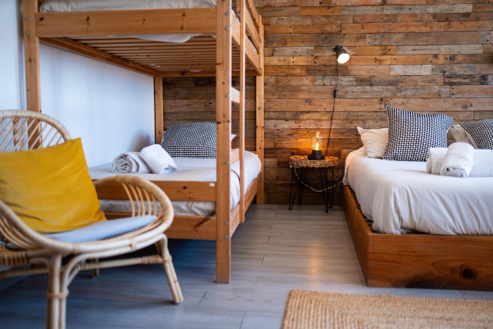 Alex Surf Hostel Baleal Bagian luar foto